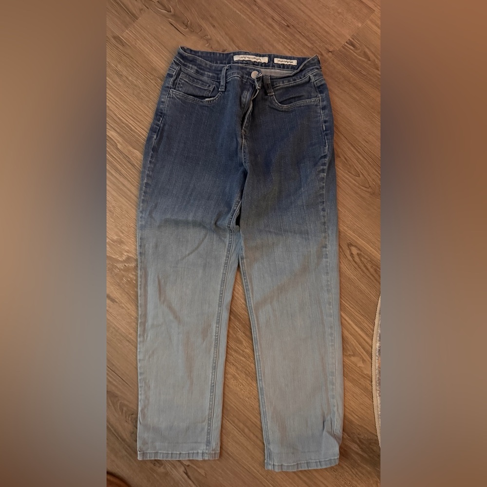 Jones New York Blue Gradient Capris